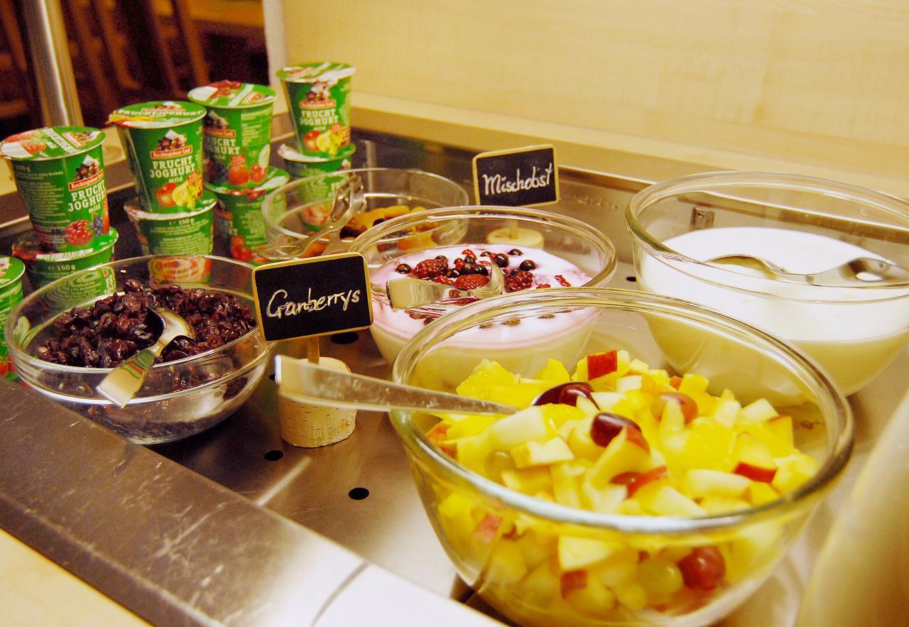 Garni Hotel Leitl Gmbh エッゲンフェルデン エクステリア 写真