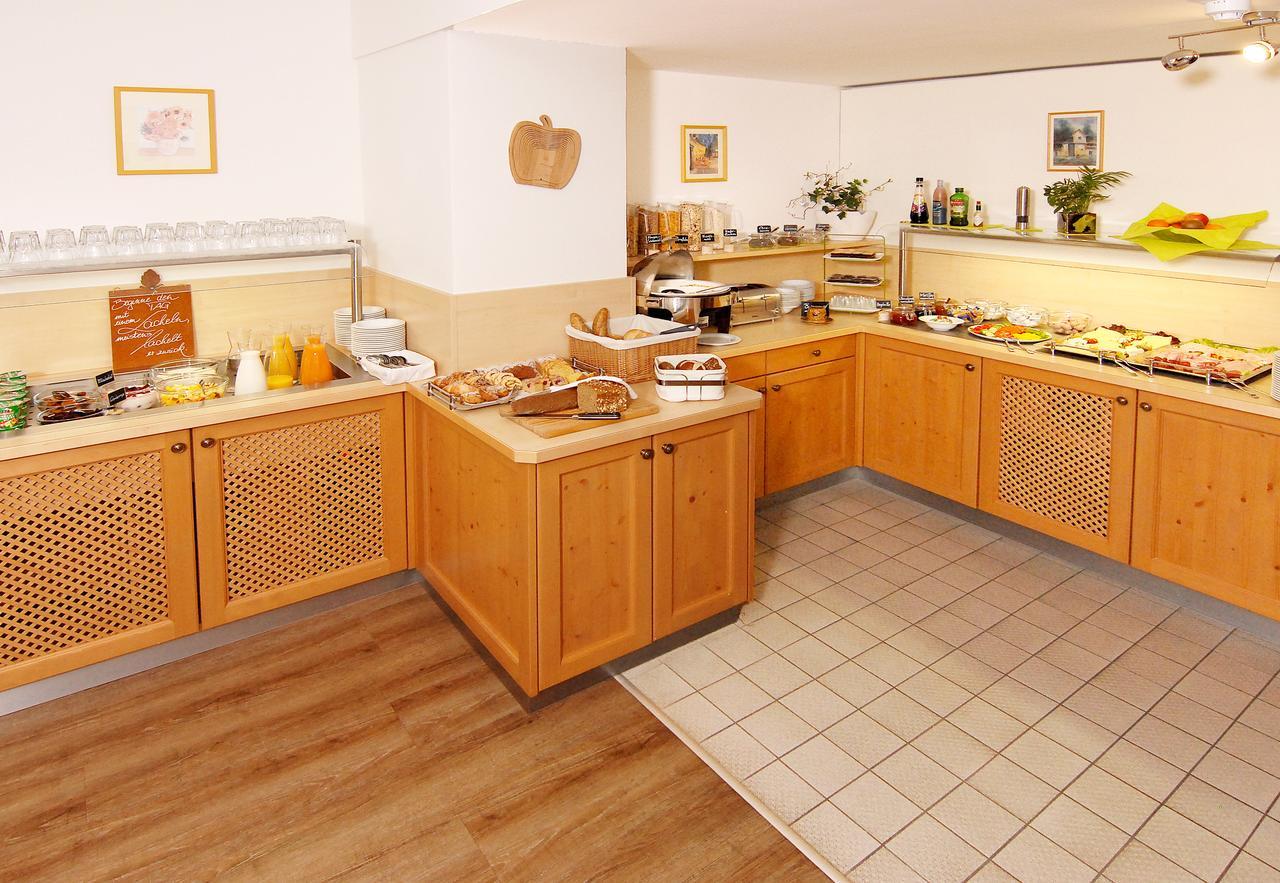 Garni Hotel Leitl Gmbh エッゲンフェルデン エクステリア 写真